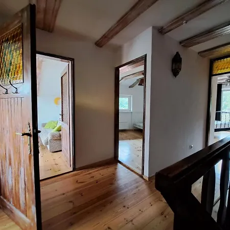 Villa Retro Dom Z Kominkiem